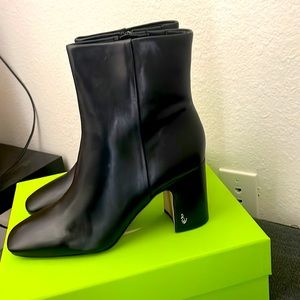 Sam Edelman Never Worn Fawn Black Leather Booties US 9, UK 6.5, EUR 40